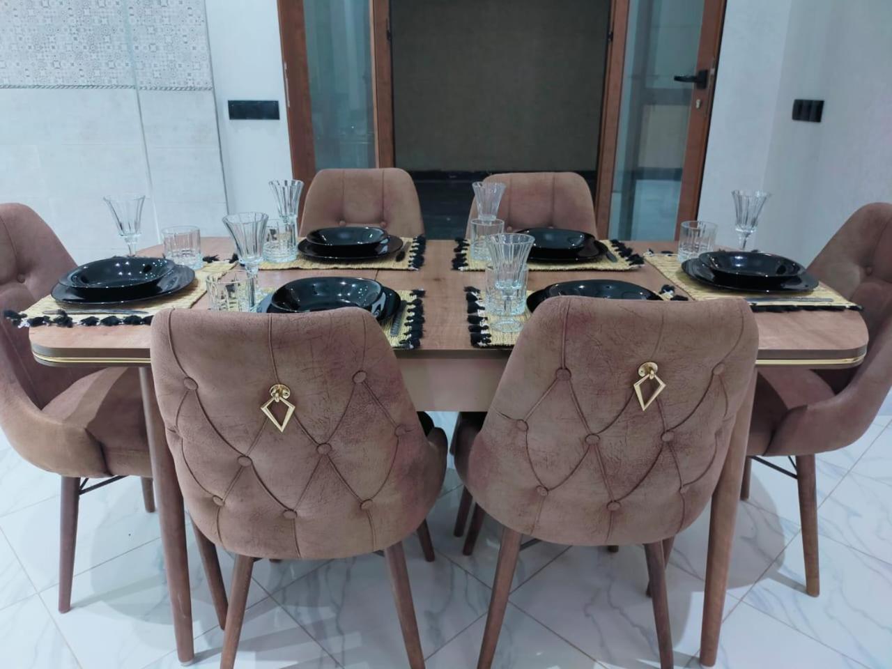 Apartment De Luxe A 7 Min De Centre De A Petit Prix Pour Passer Un Agreable Sejour *